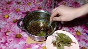 Сироп ЗДОРОВЬЕ с полезными травами - шалфей лавровый лист ромашка.