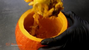 Тыквенная каша в тыкве! Гарбузова каша на молоке | РЕЦЕПТ с пшеном, курагой и изюмом.