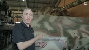 Вне командирской рубки Maus гигантская бронемышь