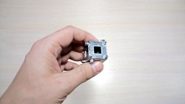Как вдавить поршень тормозного суппорта. Вкручиватель поршня из Китая. смотреть онлайн