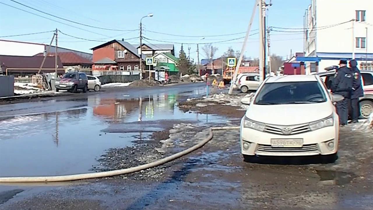 Пик паводка в уфе 2024 году. Нижегородка Уфа подтопления. Уфа Нижегородка затопило. Уфа Нижегородка наводнение. Паводок 2022 Уфа.