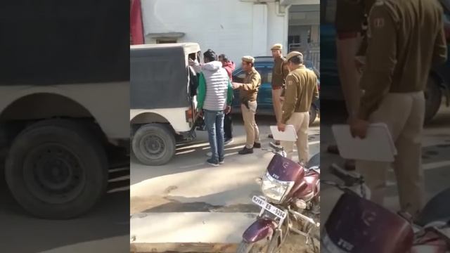 मंडावा मोड़ कैफे पर पुलिस का छापा mandawa mod jhunjhunu cafe raid jhunjhunu news | rangilo jhunjhunu смотреть онлайн
