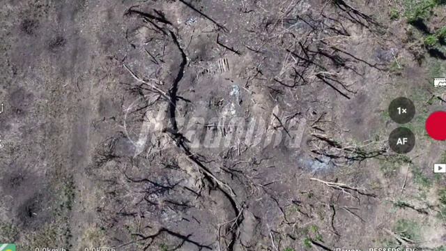 «Получи, фашист, водички!» — русский дрон спонтанно сбил вражеский аппарат простой бутылкой воды
