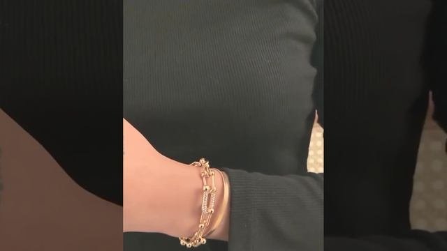 Эффектный женский браслет