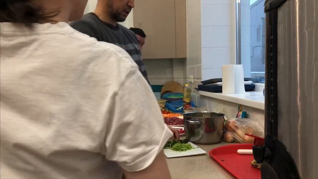 Как приготовить лагман. Выездные повара