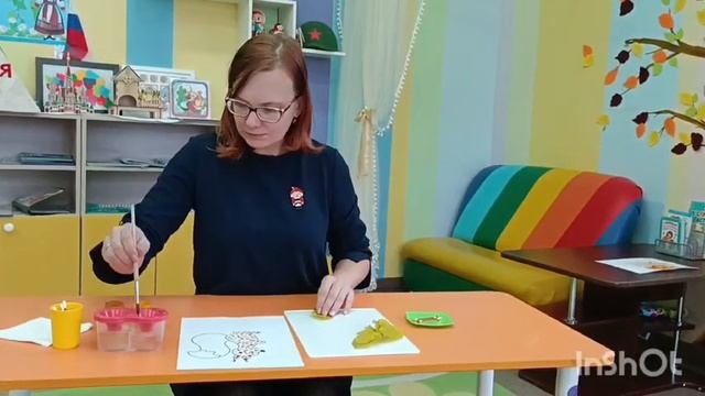 Мастер-класс по рисованию в нетрадиционной технике отпечатка "Белочка" смотреть онлайн