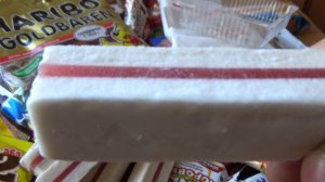 очень много конфет a lot of candy