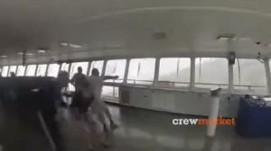 Как развлечься на корабле во время шторма