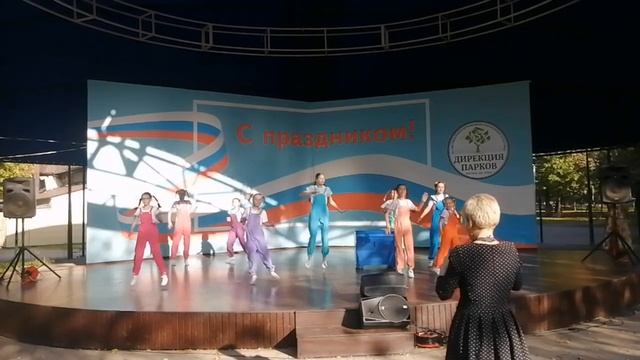 Концерт к дню пожилого человека и дню музыки в МАУ ПКиО им. Н. Островского г. Ростов-на-Дону 2023 г. смотреть онлайн