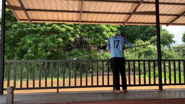 Eat lunch with my friend at kean Svay Village | Mengly Vlog