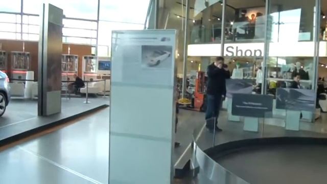 BMW-Welt. Мюнхен. Май 2011 смотреть онлайн