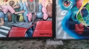 Реалистичные рисунки на заборе ЧАСТЬ 2 Необычные граффити и роспись стен в Киеве Аэрография Теггинг