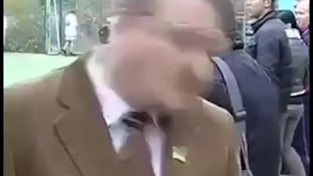 блу ваз нот ан импостор ай блин смотреть онлайн