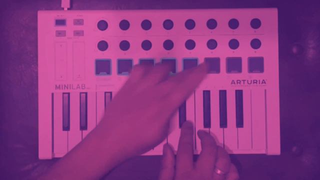 Blinding Lights - The Weeknd (Loop Midi Cover / Arturia Minilab MkII) смотреть онлайн