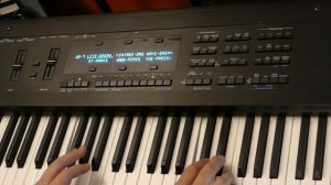 Ensoniq TS12 demo: 76 weighted-key synth. 80's overdrive!