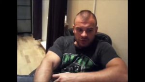 Про толстый живот у дрыщей