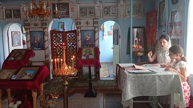 Настоятель храма нуждается в лечении 2 Антифон Хвали душе моя Господа, Единородный Сыне смотреть онлайн