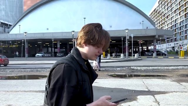 КТО БОЛЬШЕ ЗАРАБОТАЕТ ЗА 24 ЧАСА *feat. danya.pod* смотреть онлайн