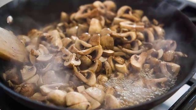 Жаркое с грибами / Канал «Вкусные рецепты»
