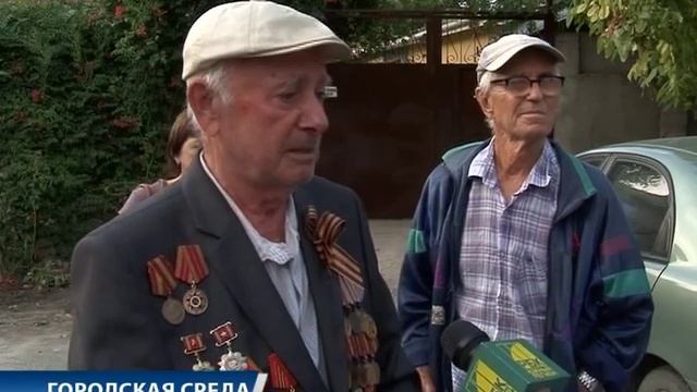 Городская среда. Чтобы попасть домой - нужно перелезть через забор