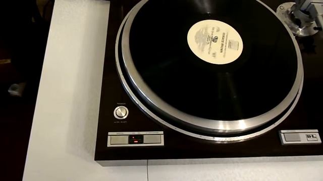 TRIO KP 800D Проигрыватель пластинок. Пр-во Японии 100V смотреть онлайн