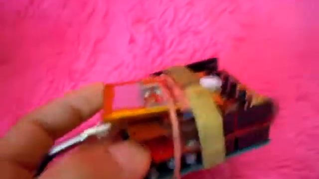 Arduino MP3 Player and Pluggable Headphones смотреть онлайн