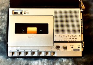 Редкий винтажный портативный магнитофон Sony CFM-800 FM-AM Cassette-Corder-ЯПОНИЯ-1979-год