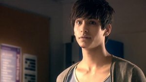 Students Introduce Themselves | Skins