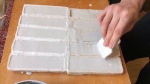 Заливка гипса в силиконовую форму