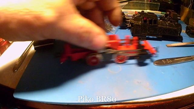 Piko. Junior. Паровоз BR80. Восстановил. Piko. Junior. Steam locomotive BR80. Restored. НО1:87. смотреть онлайн