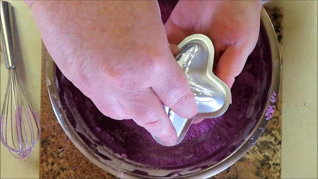 HOW TO MAKE SEA LIFE GLITTER BATH BOMBS - GET THE MOLDS AT BEEBEECRAFT смотреть онлайн