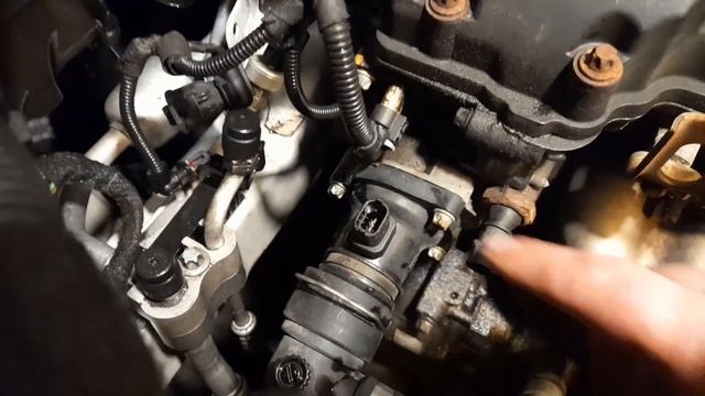 Opel Corsa D Рестайлинг 1,4 бензин - замена термостата своими руками смотреть онлайн