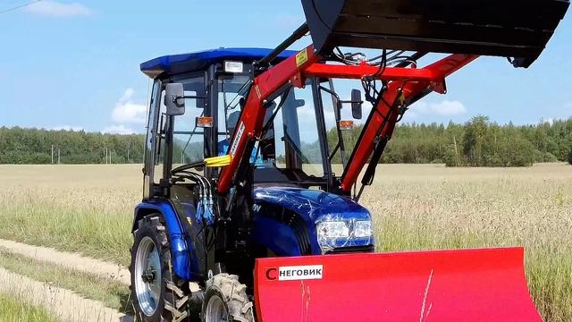 Фаворит 300 ЛОВОЛ с отвалом и погрузчиком смотреть онлайн