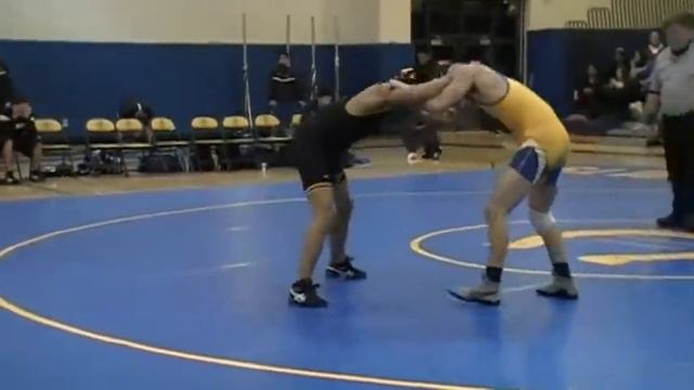 Jonathan Ares (Central) vs Jason Vargas (Chicopee Comp)