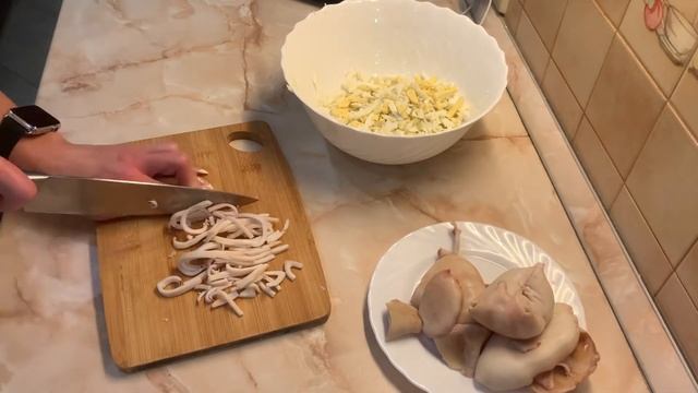 Супер вкусный белковый салат «ЦАРСКИЙ». Станет хитом вашего застолья и рациона! На 100 гр=141 ккал