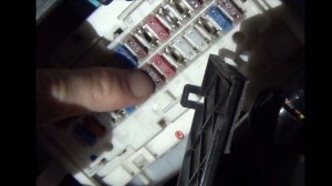 Замена предохранителя №20 системы диагностики в Тойота королла Е150