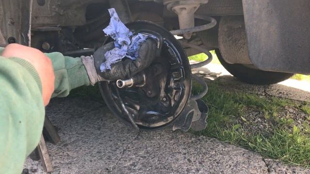 Рено Лоджи ЗАМЕНА КОЛОДОК! 1.5 dci Lodgy brake pads replacement! Duster. Captur. Sandero 2. Logan 2 смотреть онлайн