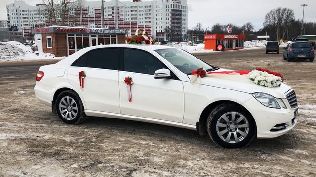 Автомобиль на свадьбу Mercedes Е-212 зима Киров