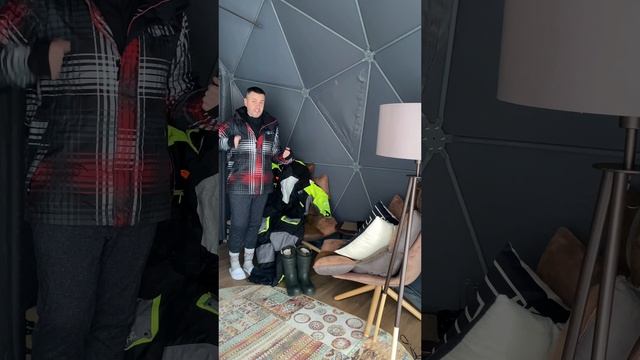 Арктическая экипировка — от перчаток до обуви в Глэмпинг «Китовый Берег» 