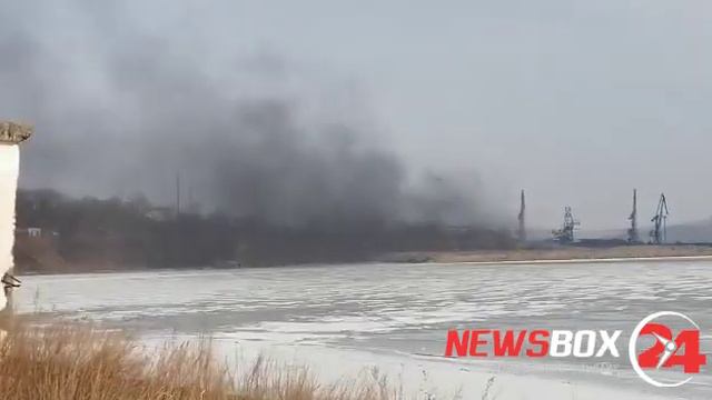 В Посьете угольный терминал засыпает пылью поселок смотреть онлайн