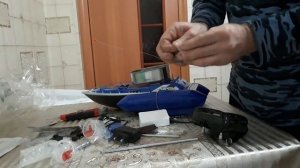 кораблик для завоза прикормки