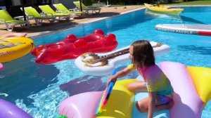 Бассейн лава