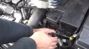 Peugeot Partner Tepee Battery Removal