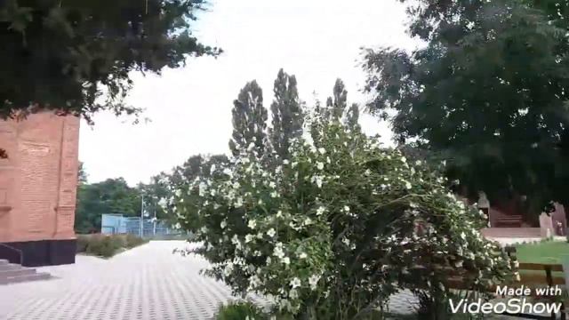 Свято-Никольский храм села Великовечного Краснодарского края основан в 1896 году. смотреть онлайн