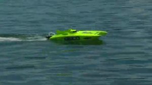 Катер радиоуправляемый Proboat Miss GEICO 17 2.4 Catamaran RTR PRB0300