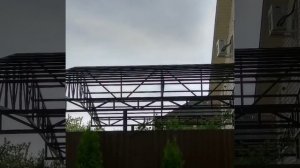 Навес двухскатный к дому от Мир Металла76,