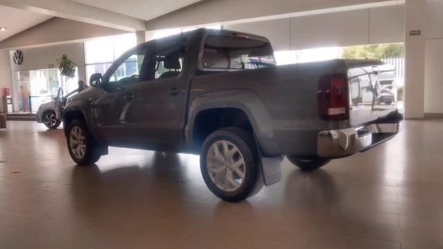 Volkswagen Amarok Highline 2023 смотреть онлайн