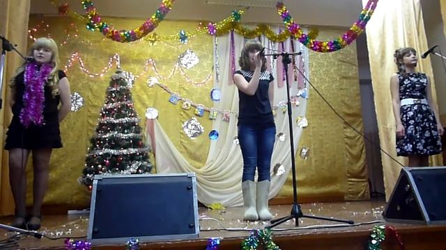 Новогодний Фейерверк смотреть онлайн