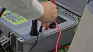 High Current Testing | MI 3252 MicroOhm 100A | Features