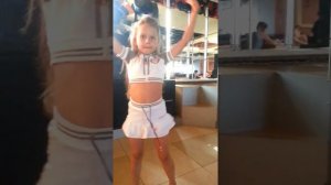 Эй девушка красавица...